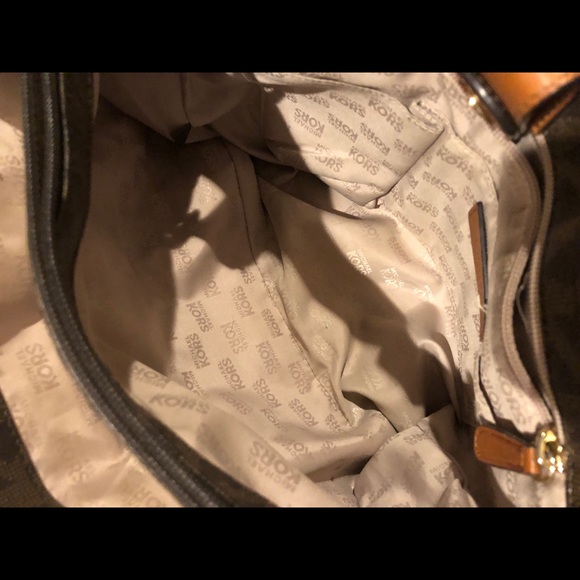 🛑SOLD Auth Michael Kors Hamilton bag - Picture 5 of 8